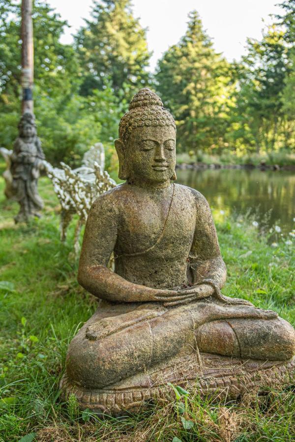 Healing Ponds Farm Villa Buxton Dış mekan fotoğraf